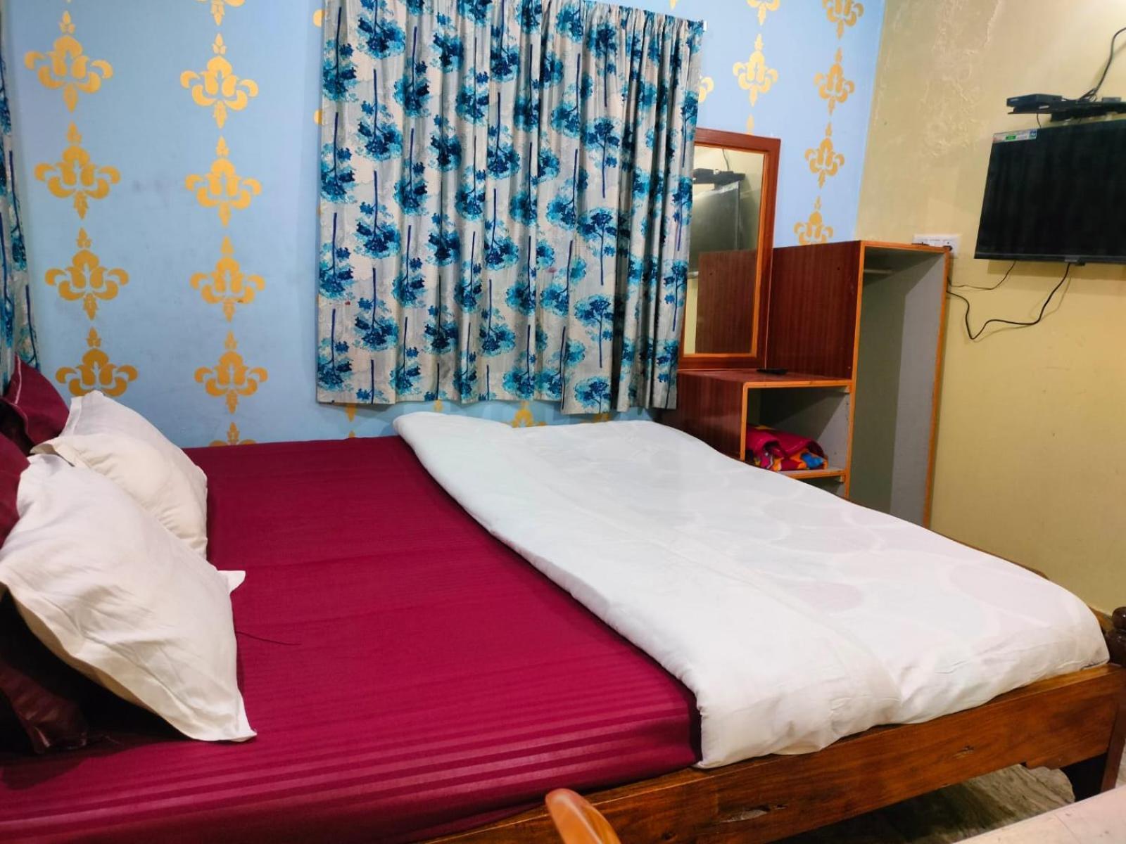 Wel Hotel Пури Экстерьер фото